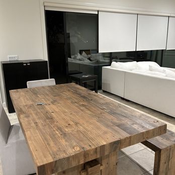 Eco Moving - Heavy dining table - Movers Near Me - Los Angeles, California Eco Moving - Heavy dining table - Movers Near Me - Los Angeles, California