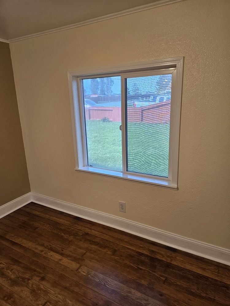 Slide of Wood Bee- Your Handyman Solution