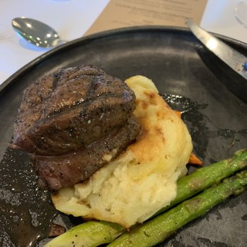 Earl Grey Golf Club - 8oz Tenderloin - Golf Near Me - Calgary, Alberta Earl Grey Golf Club - 8oz Tenderloin - Golf Near Me - Calgary, Alberta