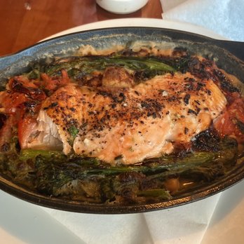 Simone's Wood Fired Craft Kitchen - Salmon, broccolini, and white beans. Wish I could eat this every day! - Pizza Near Me - St. Augustine, Florida Simone's Wood Fired Craft Kitchen - Salmon, broccolini, and white beans. Wish I could eat this every day! - Pizza Near Me - St. Augustine, Florida
