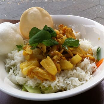 Tônis - Vietnamese Near Me - Berlin, BE