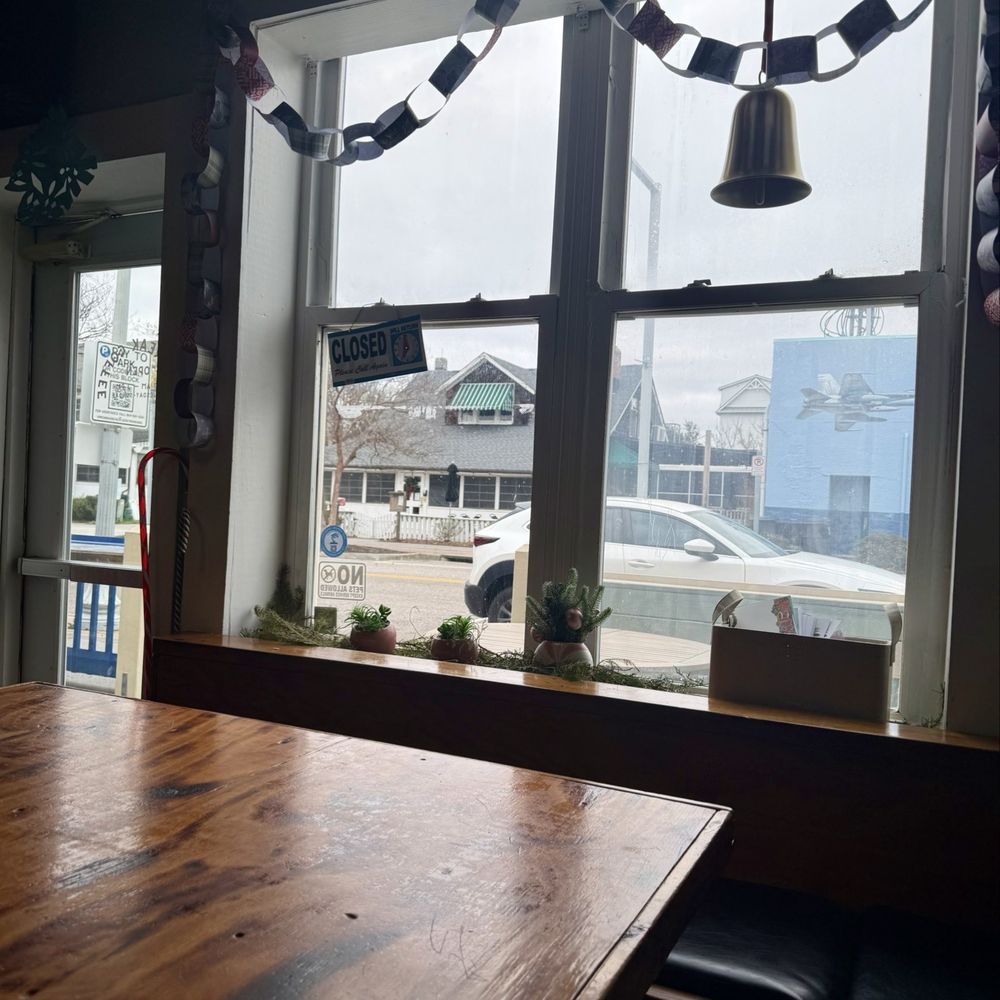 Cozy little café with great vibes Cozy little café with great vibes