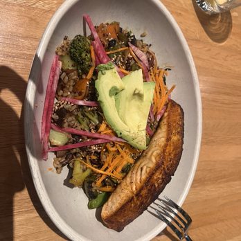 True Food Kitchen - Teriyaki Quinoa Bowl, V GF with Salmon - New American Near Me - Gaithersburg, Maryland True Food Kitchen - Teriyaki Quinoa Bowl, V GF with Salmon - New American Near Me - Gaithersburg, Maryland