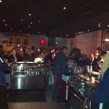 Stora Örebro - Stora baren från insidan! - Bistros Near Me - Örebro, T Stora Örebro - Stora baren från insidan! - Bistros Near Me - Örebro, T
