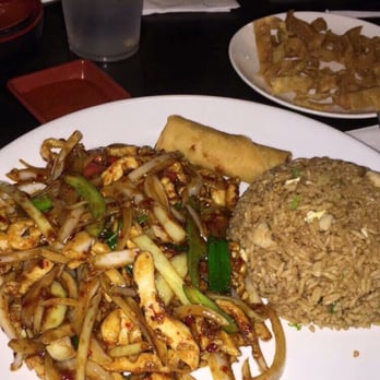 Golden Wok - Spicy Mongolian chicken - Chinese Near Me - Pasco, Washington Golden Wok - Spicy Mongolian chicken - Chinese Near Me - Pasco, Washington