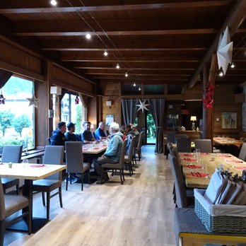 Hôtel de la Couronne - Hotels Near Me - Argentière, 74