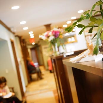 Birmingham Wellness Center - Chronic Pain Therapy - Chiropractors Near Me - Birmingham, Michigan Birmingham Wellness Center - Chronic Pain Therapy - Chiropractors Near Me - Birmingham, Michigan