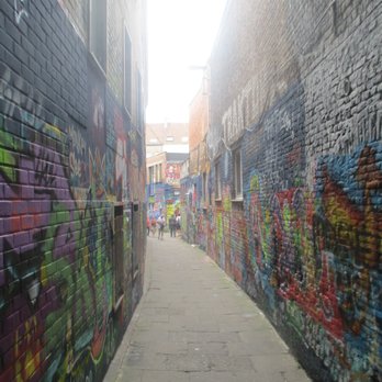 Graffitistraatje - Local Flavor Near Me - Gent, VOV