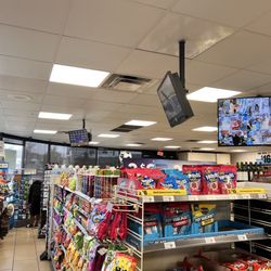 7-Eleven - Overall photo