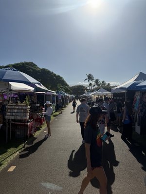 Maui Swap Meet by null
