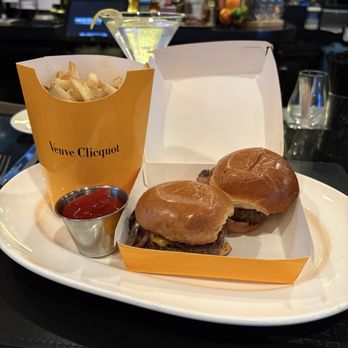 Morton's The Steakhouse - Veuve Clicquot meal - Steakhouses Near Me - Chicago, Illinois