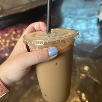 Kona Island - Iced coconut caramel latte - Sushi Bars Near Me - Lake Buena Vista, Florida