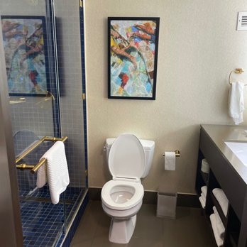 Hilton Austin - Hotels Near Me - Austin, Texas Hilton Austin - Hotels Near Me - Austin, Texas