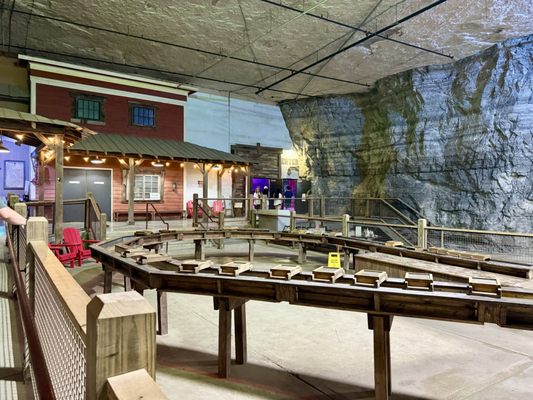 Louisville Mega Cavern by null