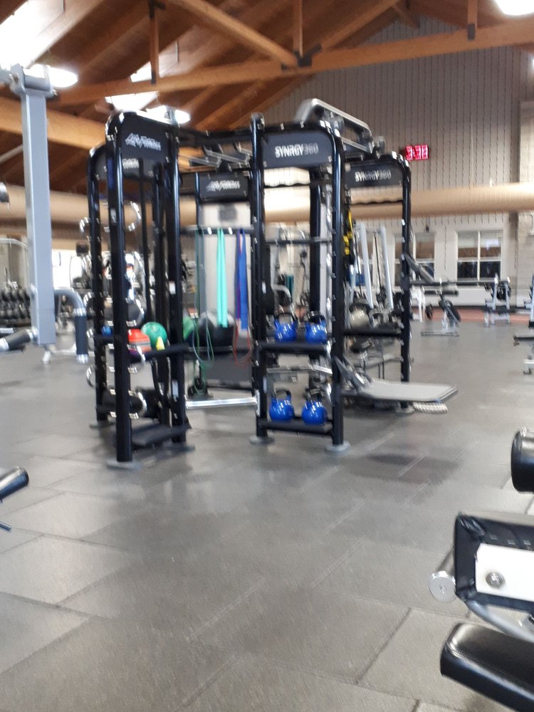 CHINGUACOUSY WELLNESS CENTRE Updated September 2024 995 Peter Robertson Boulevard, Brampton