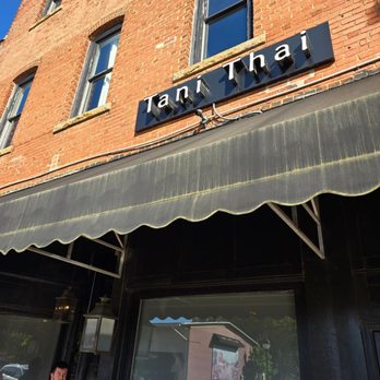 Tani Thai Restaurant - Entrance - Thai Near Me - Buford, Georgia