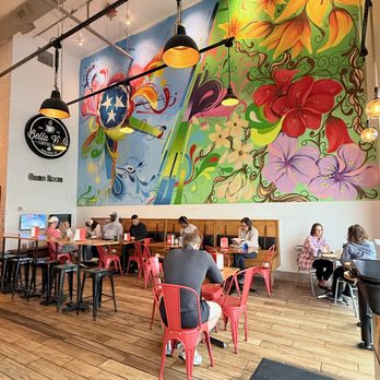 Bella Vista Coffee Shop - Dining area - Coffee & Tea Near Me - Smyrna, Tennessee