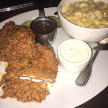 Yard House - Nashville Hot Chicken with a side of Mac and cheese - New American Near Me - San Antonio, Texas Yard House - Nashville Hot Chicken with a side of Mac and cheese - New American Near Me - San Antonio, Texas