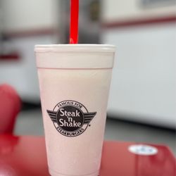 Steak ’n Shake - Banana Shake.