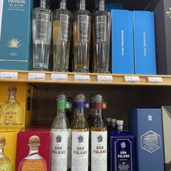 Sunny Isles Fine Wine & Spirits - Cierto Tequila at Sunny Isles Fine Wine & Spirits