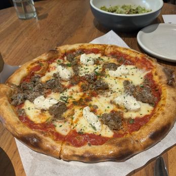 North Italia - Meatball pizza - Italian Near Me - Plano, Texas North Italia - Meatball pizza - Italian Near Me - Plano, Texas
