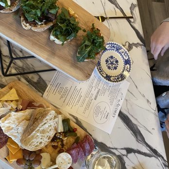 The Audrey - Bruschetta (fig + Brie and steak + Gorgonzola ) Deluxe charcuterie board Amour de Bulle - Wine Bars Near Me - Peoria, Arizona The Audrey - Bruschetta (fig + Brie and steak + Gorgonzola ) Deluxe charcuterie board Amour de Bulle - Wine Bars Near Me - Peoria, Arizona