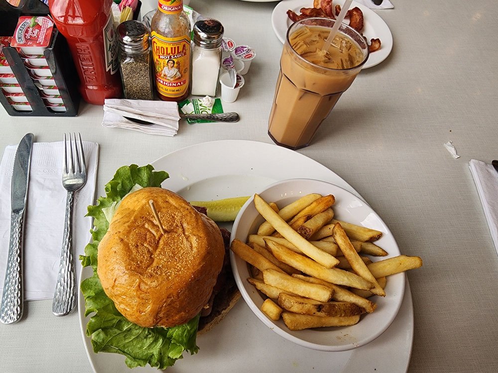 NUDY’S CAFE CONSHOHOCKEN Updated November 2024 48 Photos & 53