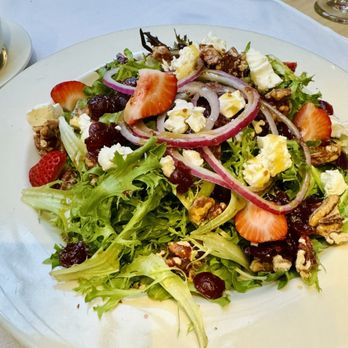 Le Petit Café - Café Salad - Coffee & Tea Near Me - Brooklyn, New York Le Petit Café - Café Salad - Coffee & Tea Near Me - Brooklyn, New York