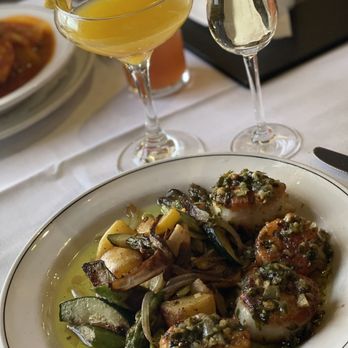 Place Pigalle - Seared sea scallops - French Near Me - Seattle, Washington Place Pigalle - Seared sea scallops - French Near Me - Seattle, Washington