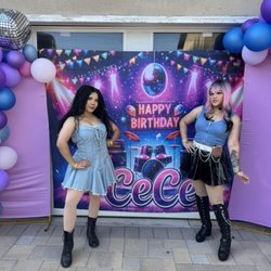 Creative Parties For Kids - KATSEYE PARTIES ! We did it again... we had a Customer dream in this party up and we created it.
Book Now!