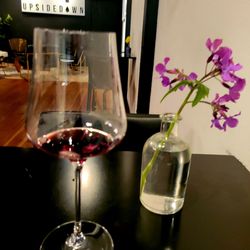 Upsidedown Wine