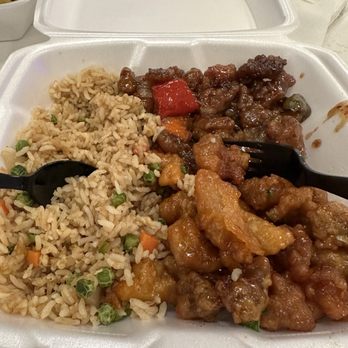 Lanai Express at Fremont Casino - Combo meal- 2 item - Chinese Near Me - Las Vegas, Nevada Lanai Express at Fremont Casino - Combo meal- 2 item - Chinese Near Me - Las Vegas, Nevada