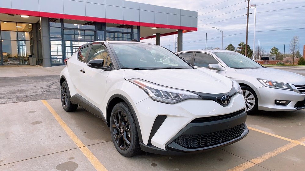 ADAMS TOYOTA KANSAS CITY Updated April 2024 31 Photos & 71