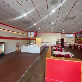 Flame-N-Chickz - Restaurant - Salad Near Me - Roseville, California
