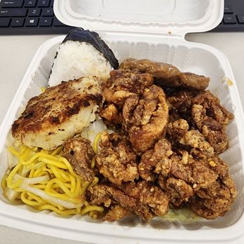 Blossom's Okazuya - Rice, hamburger patty, hash, korean chicken, fried noodles - Japanese Near Me - Kailua, Hawaii