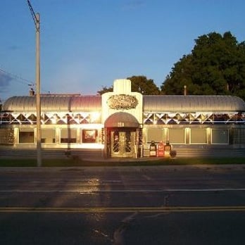 Fleetwood Diner - Fleetwood Diner Lansing - Diners Near Me - Lansing, Michigan Fleetwood Diner - Fleetwood Diner Lansing - Diners Near Me - Lansing, Michigan