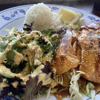 Mizu - Sushi Bars Near Me - San Diego, California