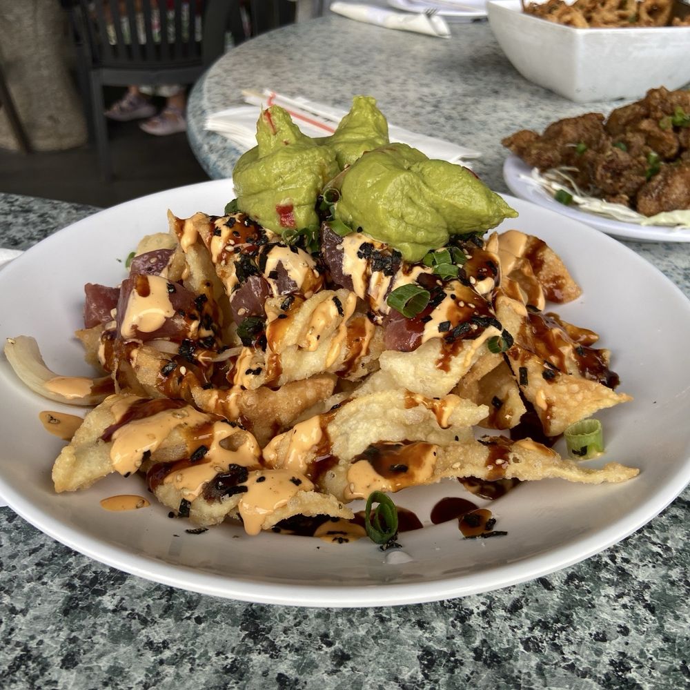 Nico's Pier 38 - POKE NACHOS ** - Seafood Near Me - Honolulu, Hawaii