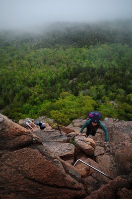 Beehive Trail by null
