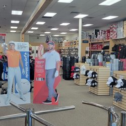 Roger Dunn Golf Shops - Inside