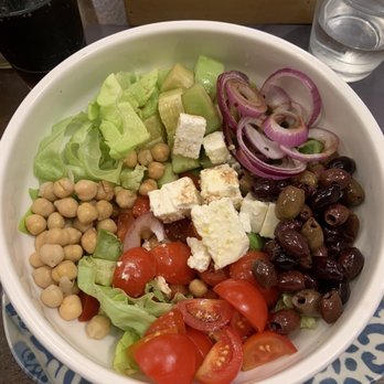 T-Burger - Mediterranean Salad is huge! - American Near Me - Rome, RM T-Burger - Mediterranean Salad is huge! - American Near Me - Rome, RM