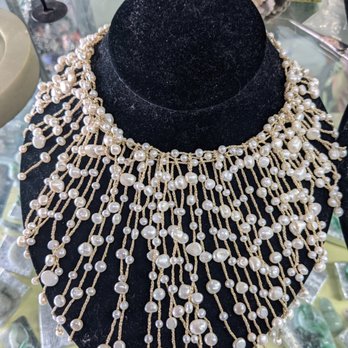 Roz One - Jewelry Near Me - Brooklyn, New York Roz One - Jewelry Near Me - Brooklyn, New York