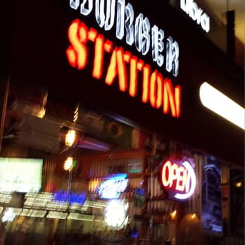 Burger Station - Fachada principal - Burgers Near Me - Monterrey, NLE