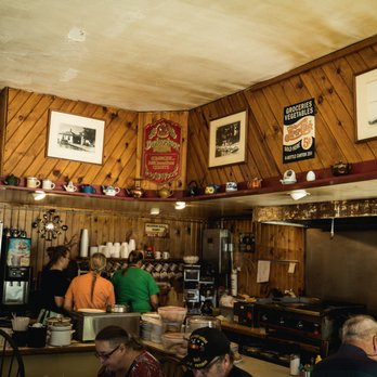 Teapot Dome - Breakfast & Brunch Near Me - Paw Paw, Michigan
