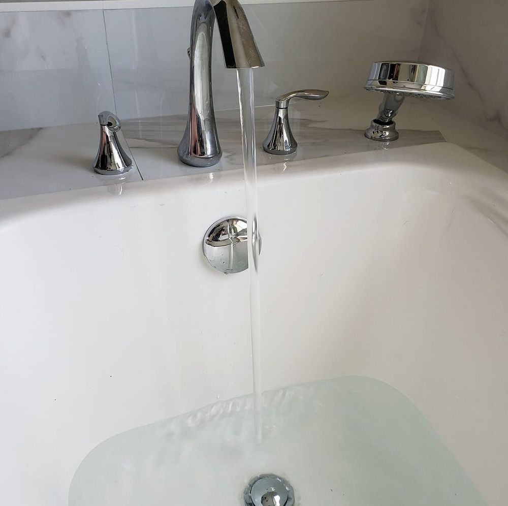 Slide of Bridlemile Plumbing Services
