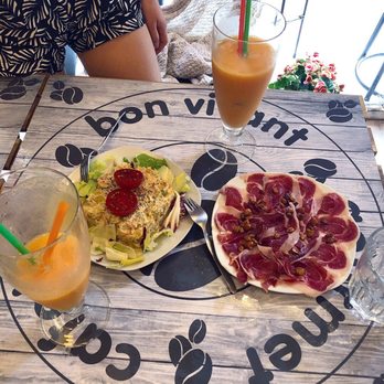 Bon Vivant - Russian salad (left) and jamón ibérico (right) - Breakfast & Brunch Near Me - Barcelona, B