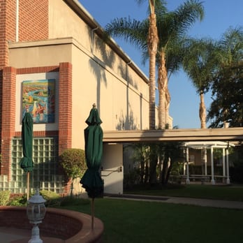Montessori Academy - Preschools Near Me - Glendale, California