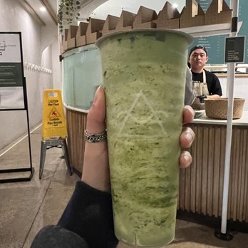 OMOMO Tea Shoppe - Omomo Matcha - Coffee & Tea Near Me - Irvine, California