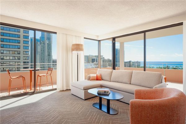 The Ambassador Hotel of Waikiki, Tapestry Collection by Hilton by null