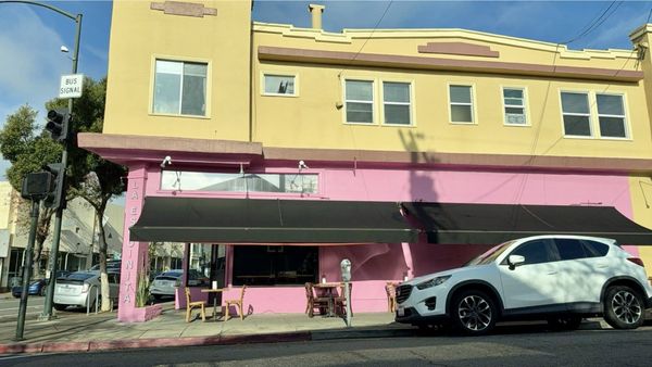 La Esquinita by null